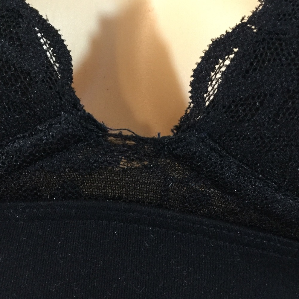 Victoria’s Secret Pink Light Lined Black Lace Bra - Picture 4 of 6